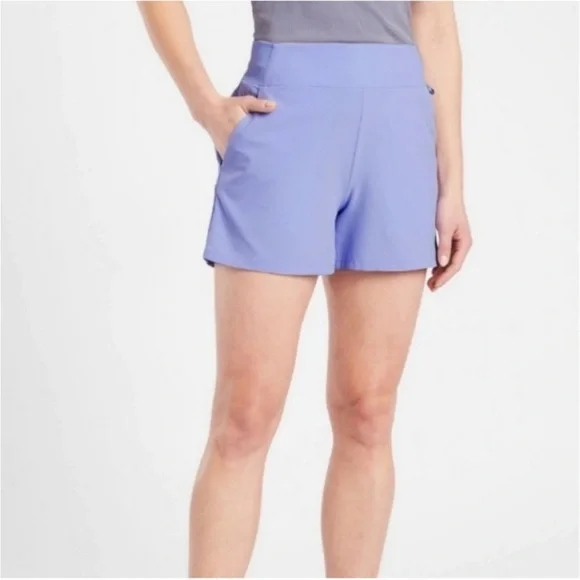 🎁 NWT Athleta Brooklyn Short in Light Blue/Lilac (Victorian Periwinkle) Size 18 - Picture 1 of 12
